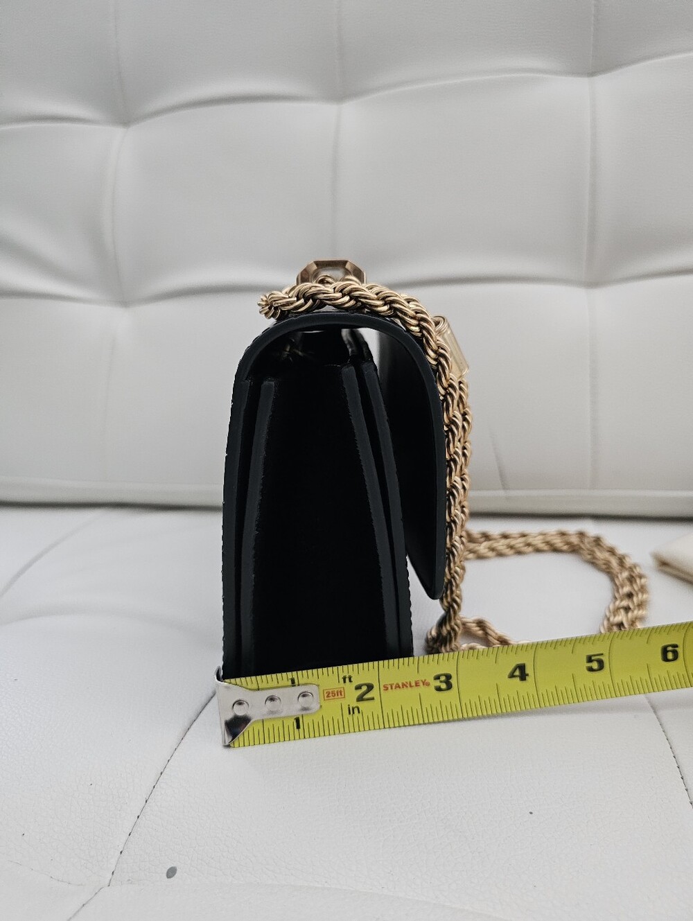 Authentic Tory Burch Black Croc-Embossed Crossbody with Gold Logoa - Picture 15 of 15